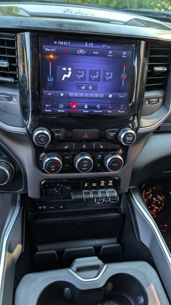 RAM 1500 Big Horn Crew Cab SWB 4WD 2019