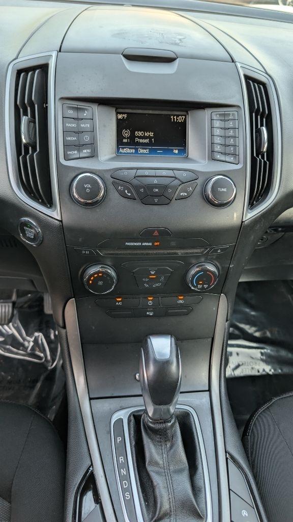 Ford Edge SE FWD 2018