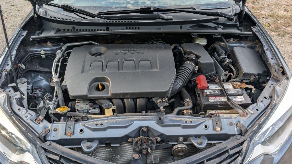 Toyota Corolla LE CVT 2015
