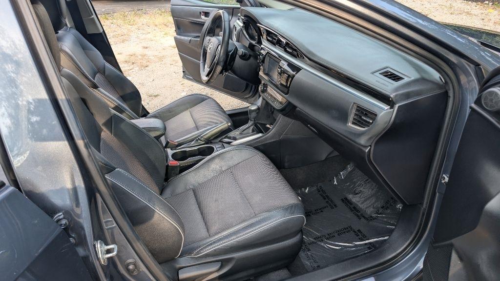 Toyota Corolla LE CVT 2015