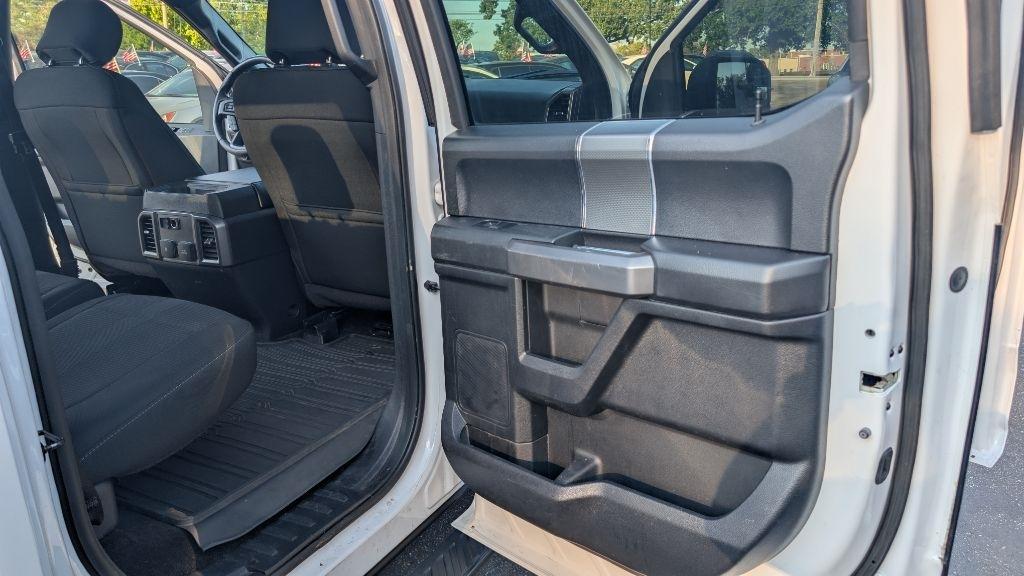 Ford F-150 XL SuperCrew 6.5-ft. Bed 4WD 2017