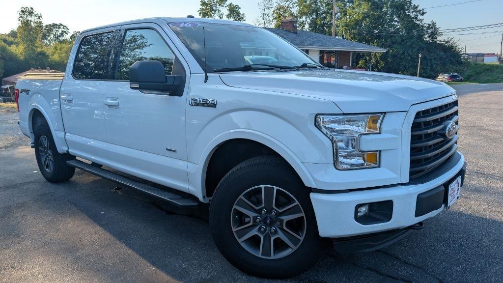 Ford F-150 XL SuperCrew 5.5-ft. Bed 4WD 2016