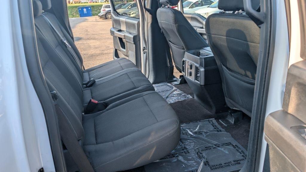 Ford F-150 XL SuperCrew 5.5-ft. Bed 4WD 2016