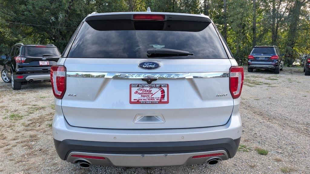 Ford Explorer XLT 4WD 2017