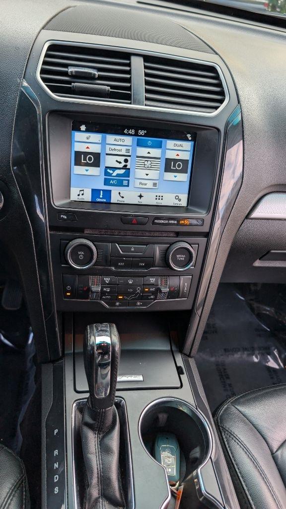Ford Explorer XLT 4WD 2017