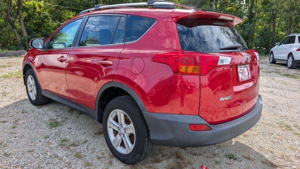 Toyota RAV4 XLE AWD 2013