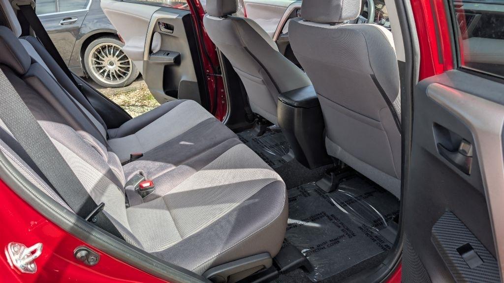 Toyota RAV4 XLE AWD 2013