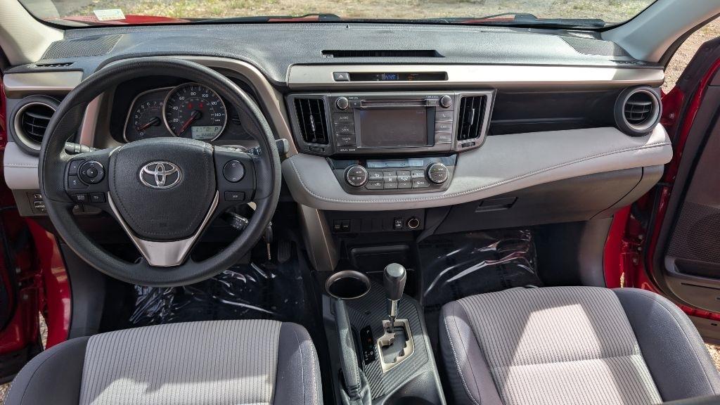 Toyota RAV4 XLE AWD 2013