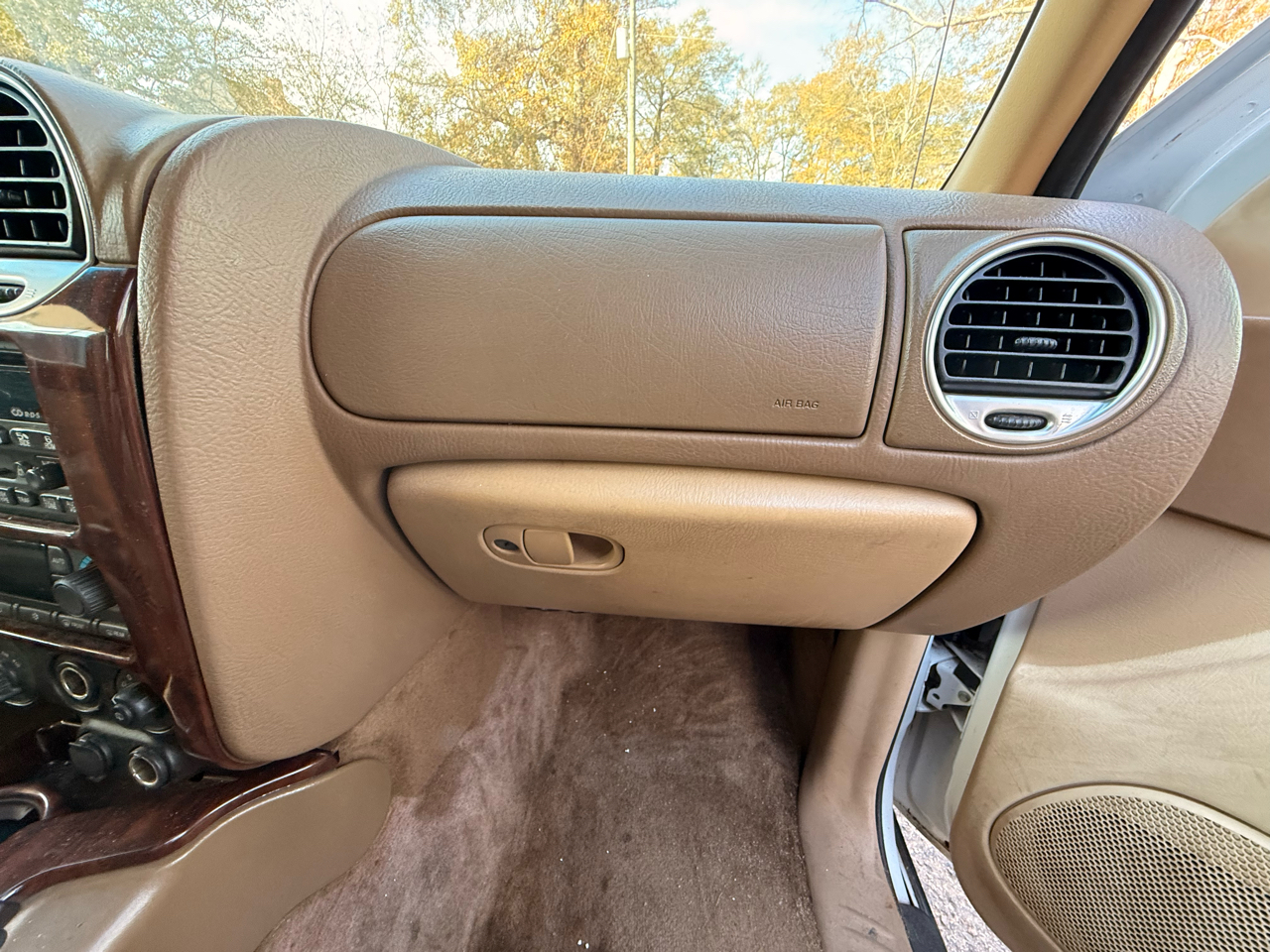 GMC Envoy XL 4dr 4WD SLT 2003