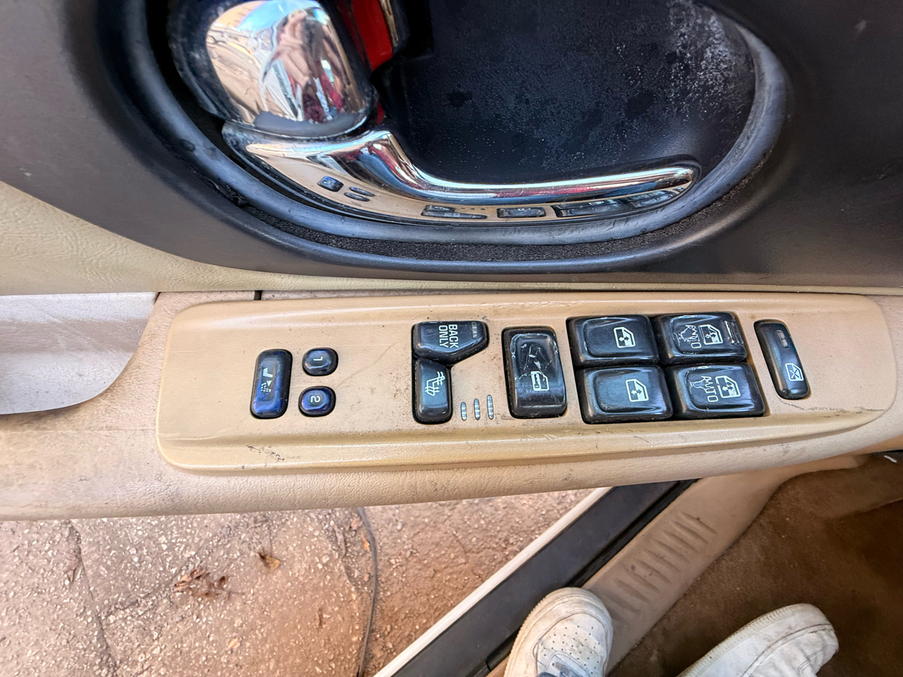 GMC Envoy XL 4dr 4WD SLT 2003