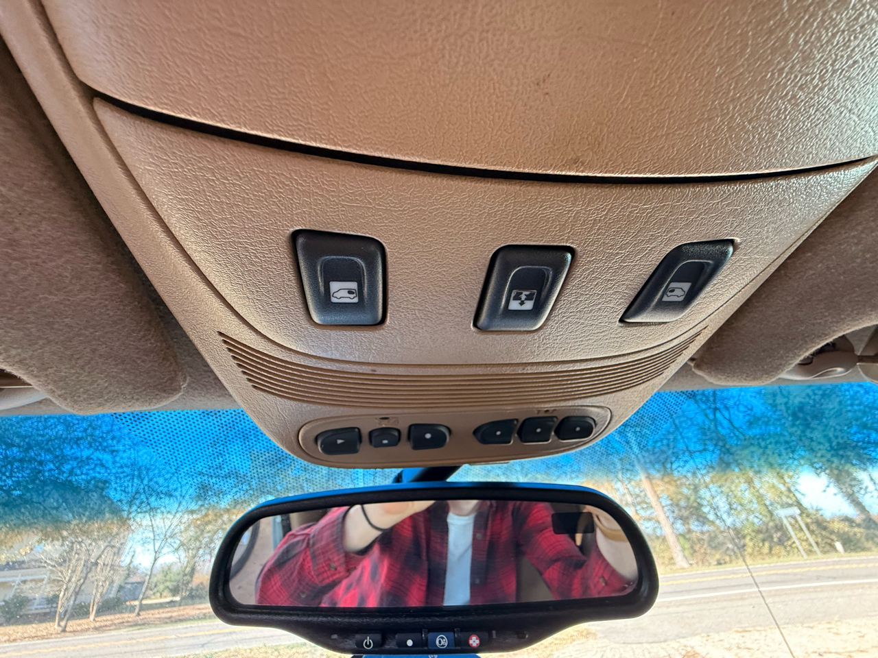 GMC Envoy XL 4dr 4WD SLT 2003