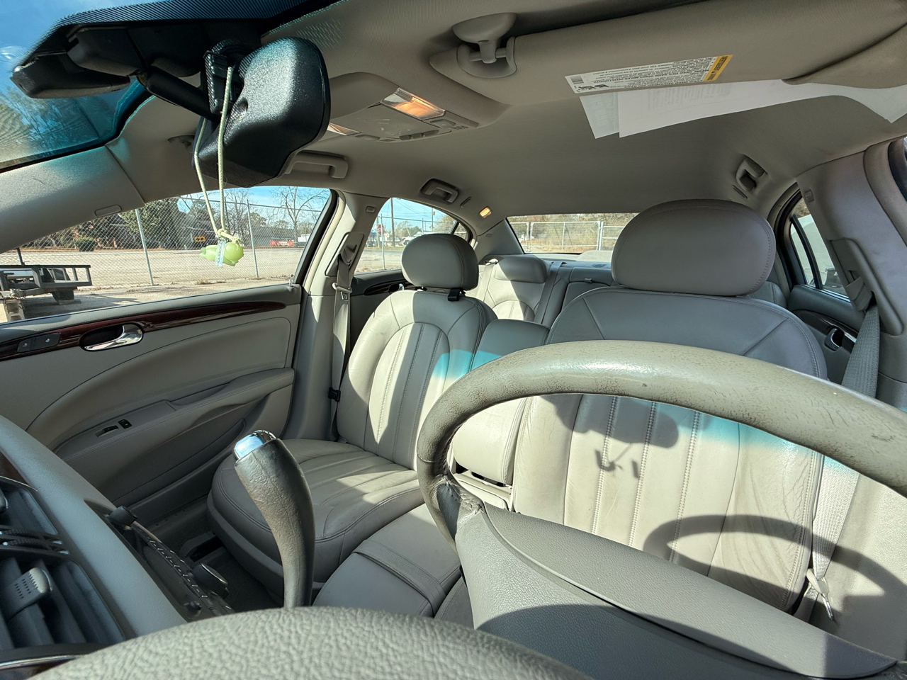 Buick Lucerne 4dr Sdn V6 CXL 2007