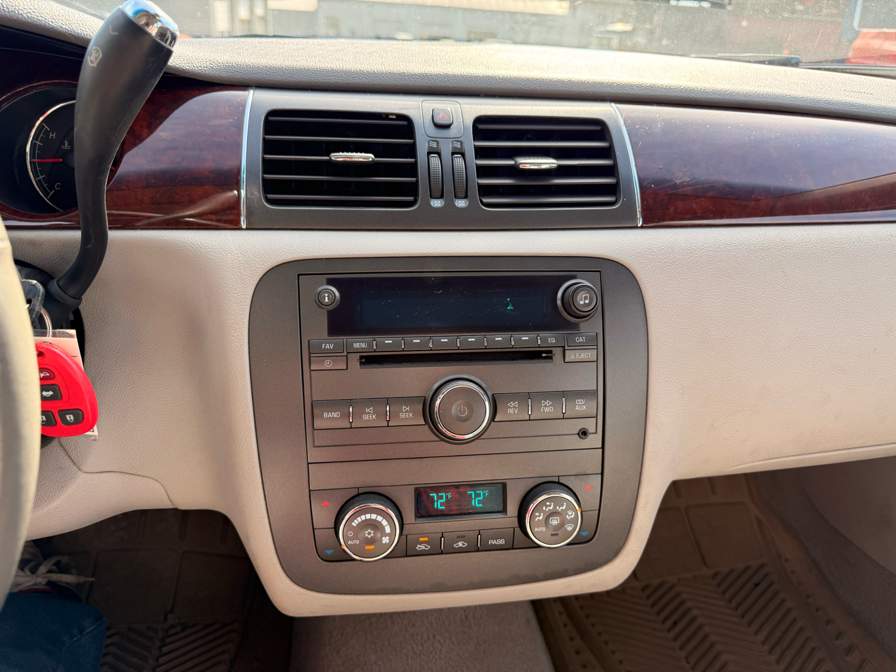 Buick Lucerne 4dr Sdn V6 CXL 2007