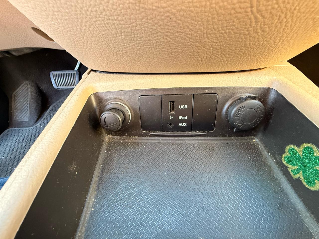 Hyundai Santa Fe FWD 4dr I4 GLS 2012