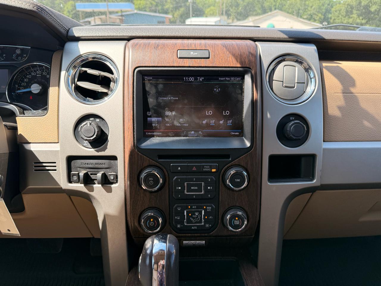 Ford F-150 2WD SuperCrew 145" Lariat 2013