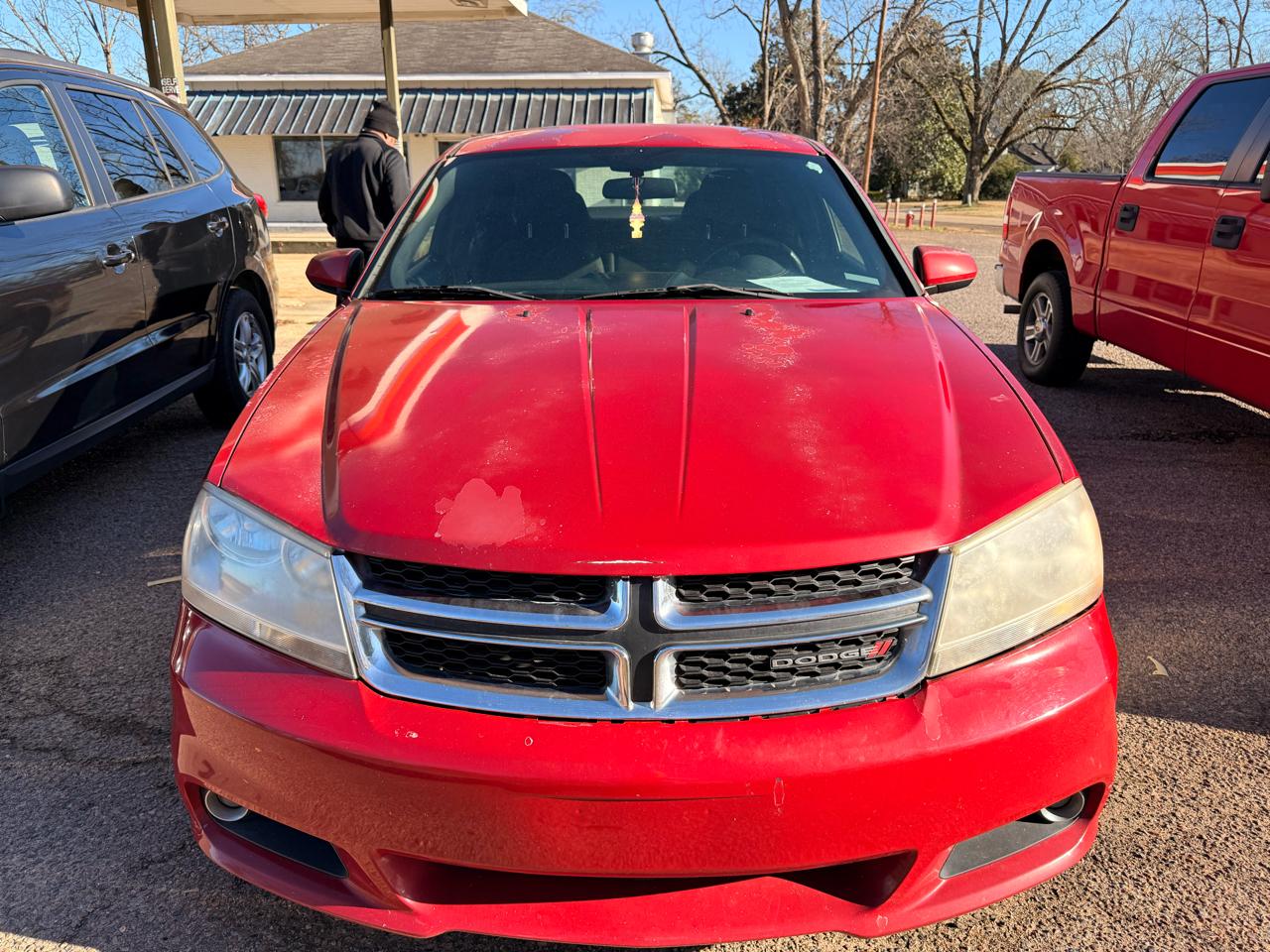 Dodge Avenger 4dr Sdn SXT 2013