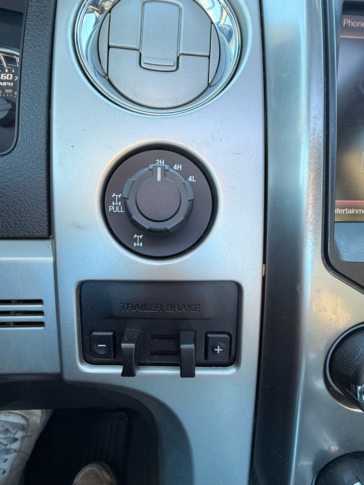 Ford F-150 4WD SuperCrew 145" King Ranch 2013