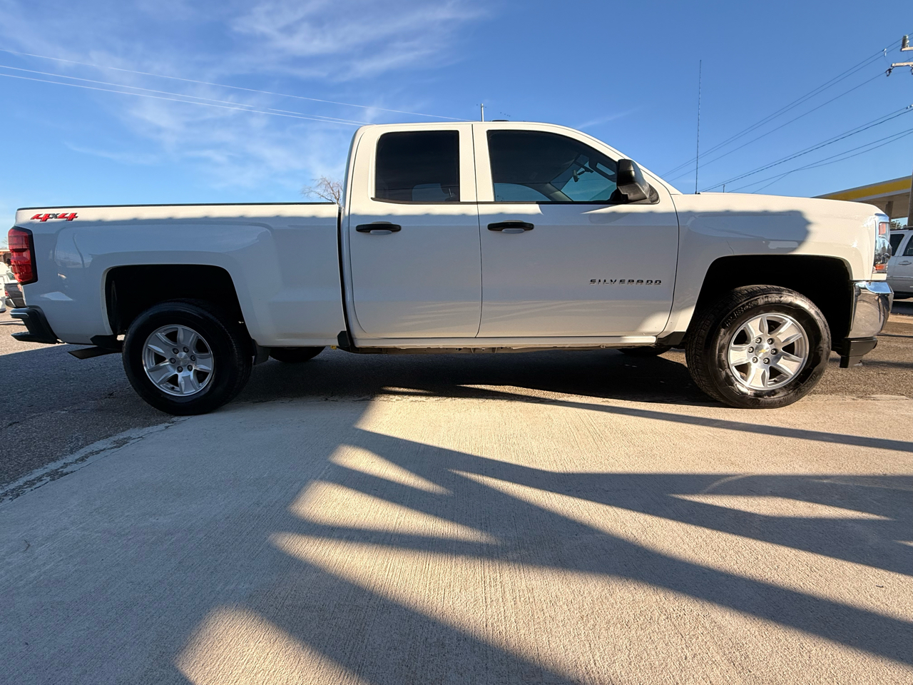 Chevrolet Silverado 1500 4WD Double Cab 143.5" Work Truck 2018