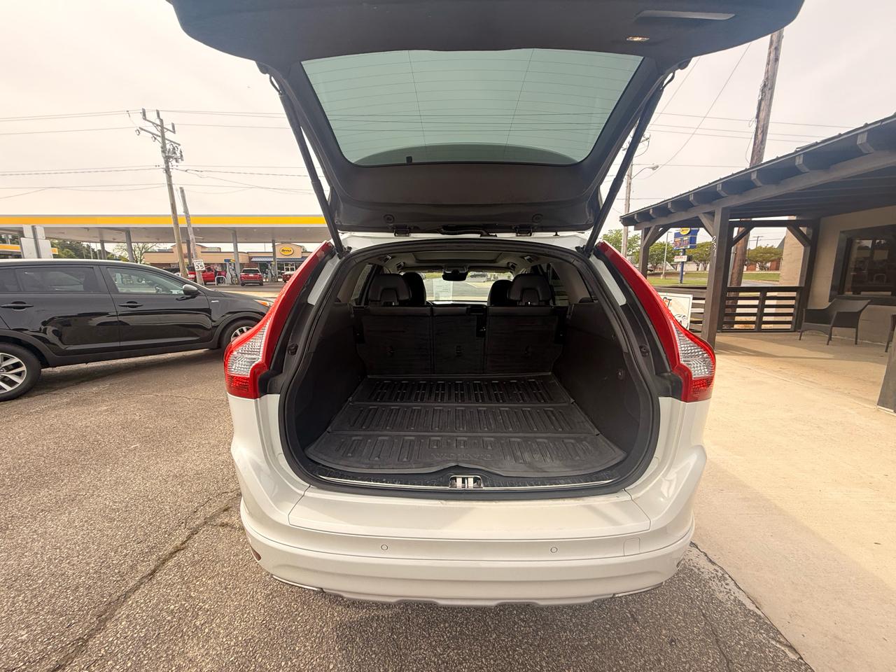 Volvo XC60 T5 FWD Dynamic 2017