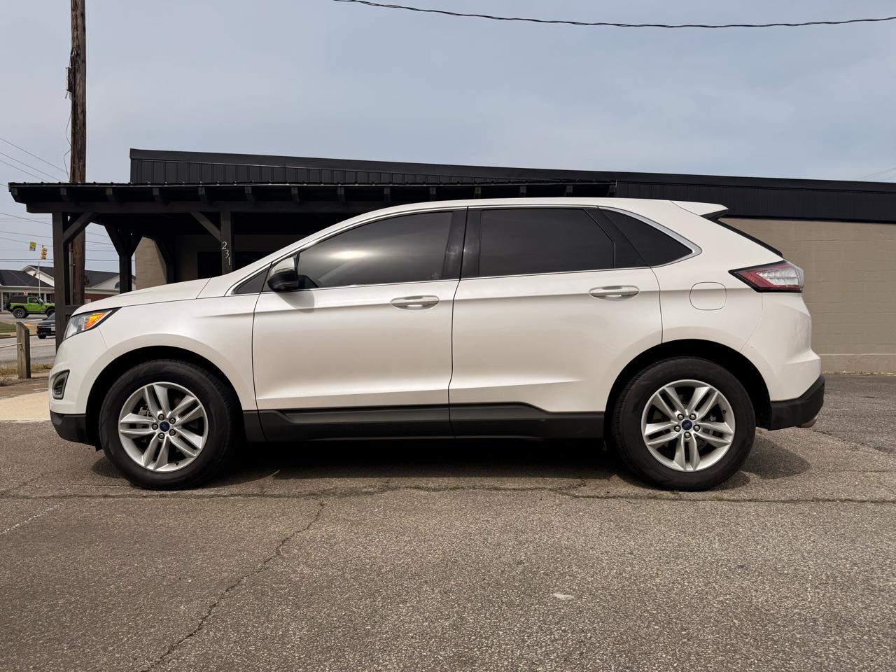 Ford Edge 4dr SEL FWD 2016