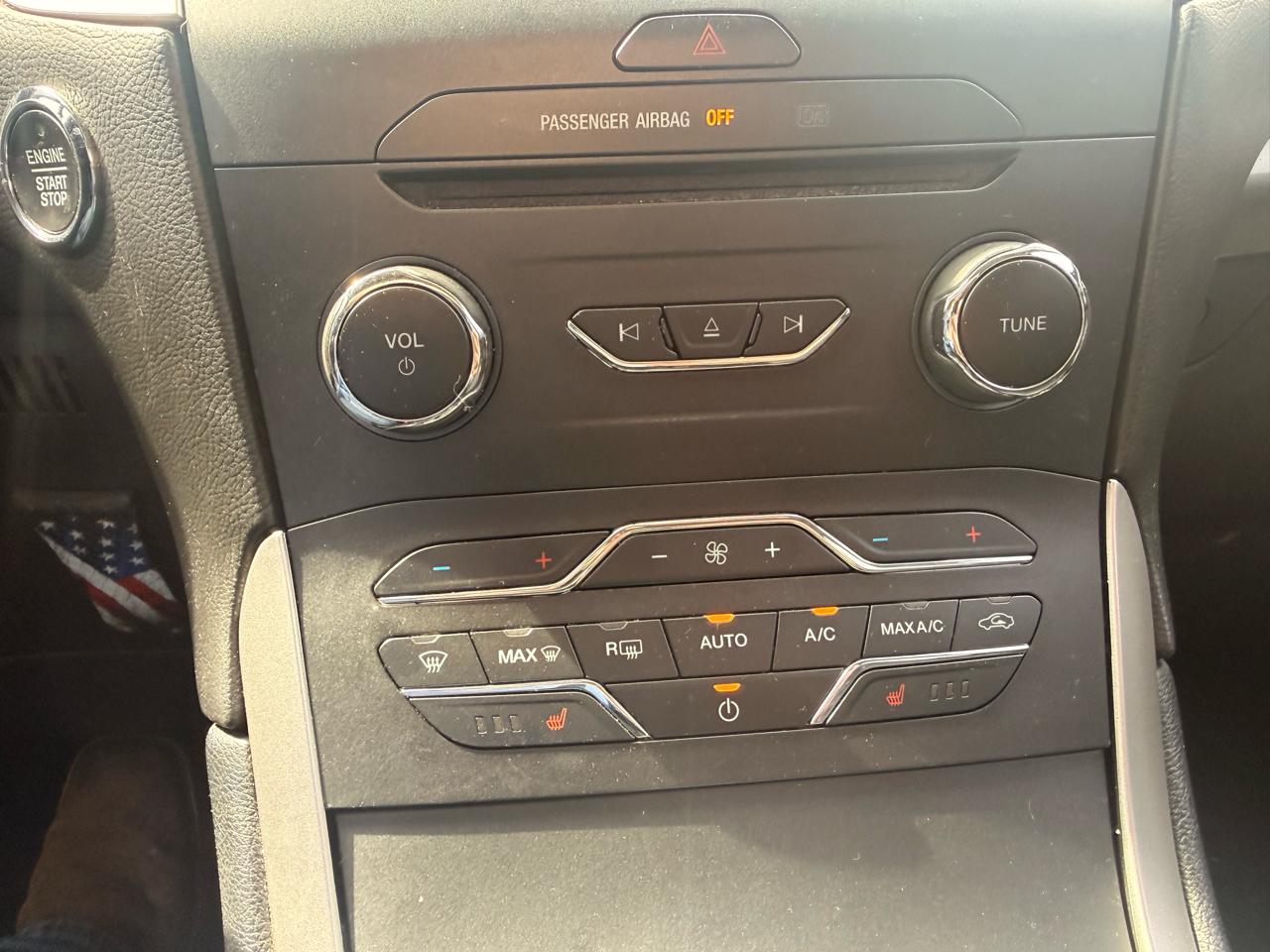 Ford Edge 4dr SEL FWD 2016