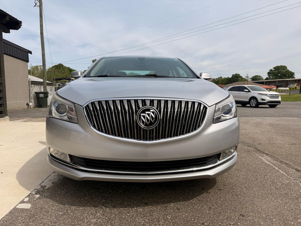 Buick LaCrosse 4dr Sdn Leather FWD 2016
