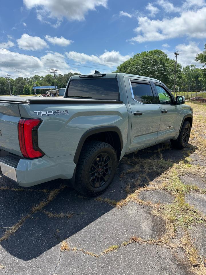 Toyota Tundra 4WD Limited CrewMax 5.5' Bed (Natl) 2022
