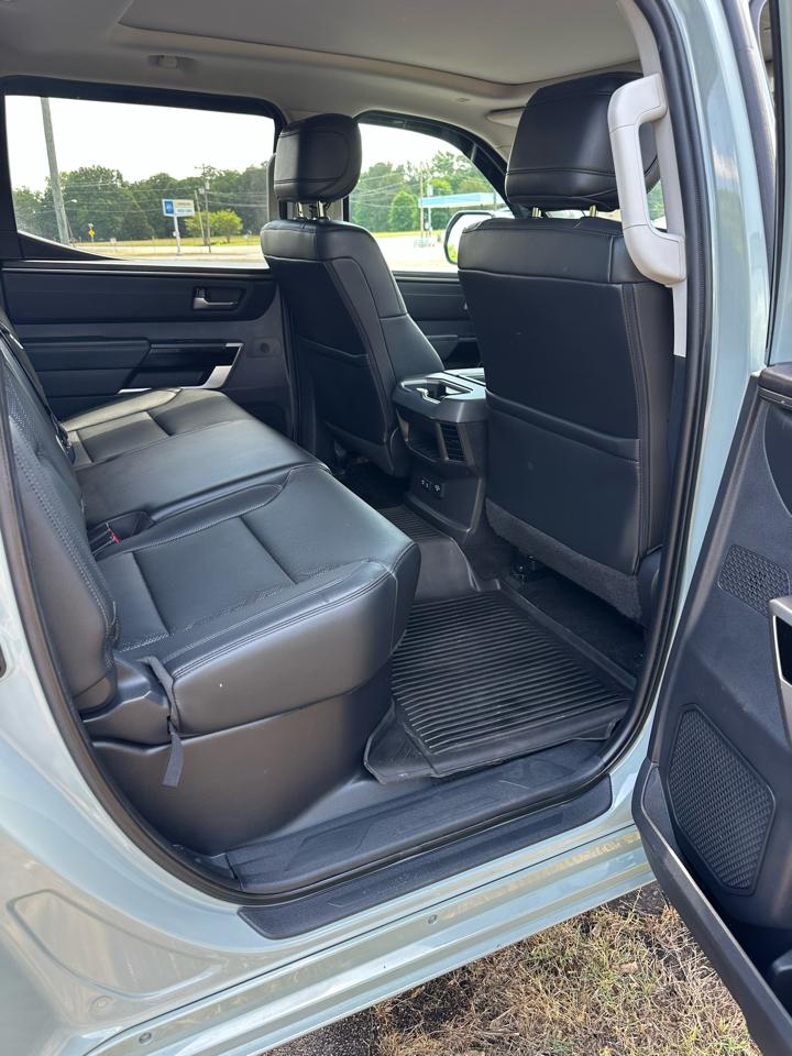 Toyota Tundra 4WD Limited CrewMax 5.5' Bed (Natl) 2022