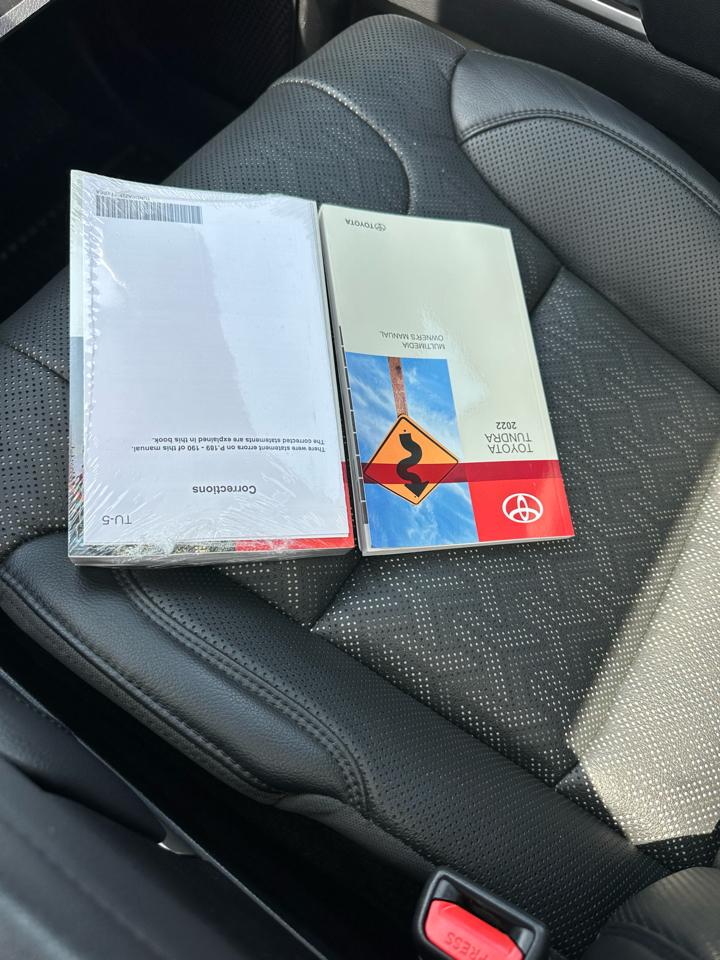 Toyota Tundra 4WD Limited CrewMax 5.5' Bed (Natl) 2022