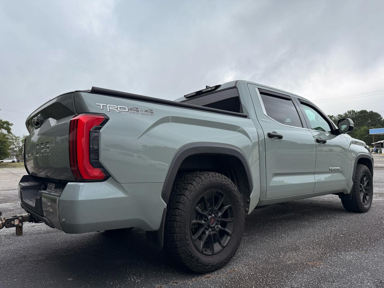 Toyota Tundra 4WD Limited CrewMax 5.5' Bed (Natl) 2022