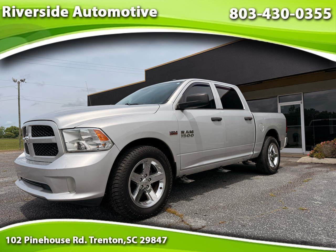 2017 RAM 1500 Express 4x2 Crew Cab 5'7" Box