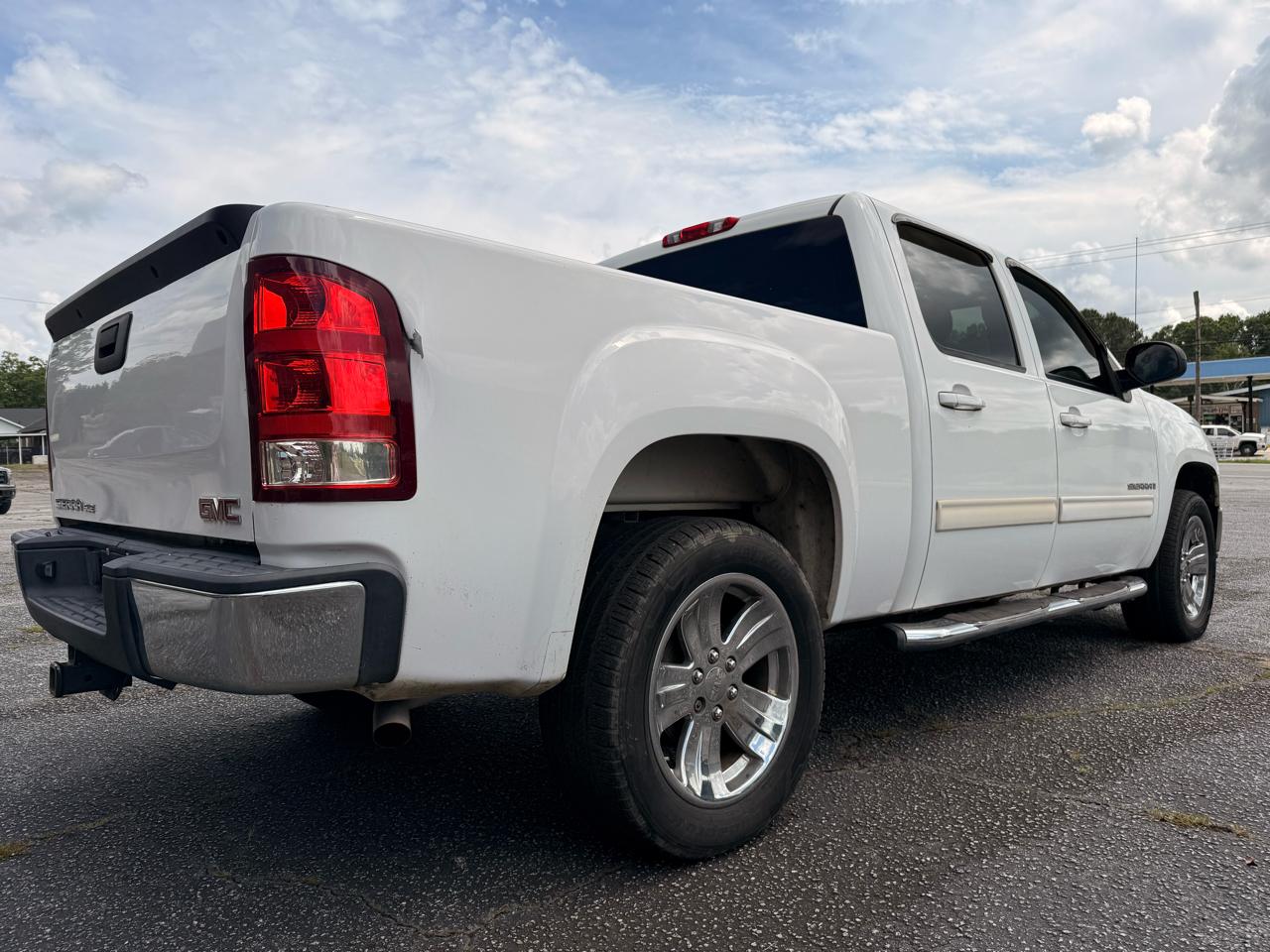 GMC Sierra 1500 2WD Crew Cab 143.5" SLE 2009