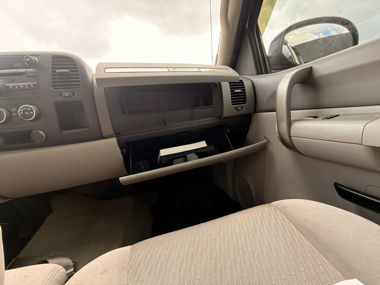 GMC Sierra 1500 2WD Crew Cab 143.5" SLE 2009