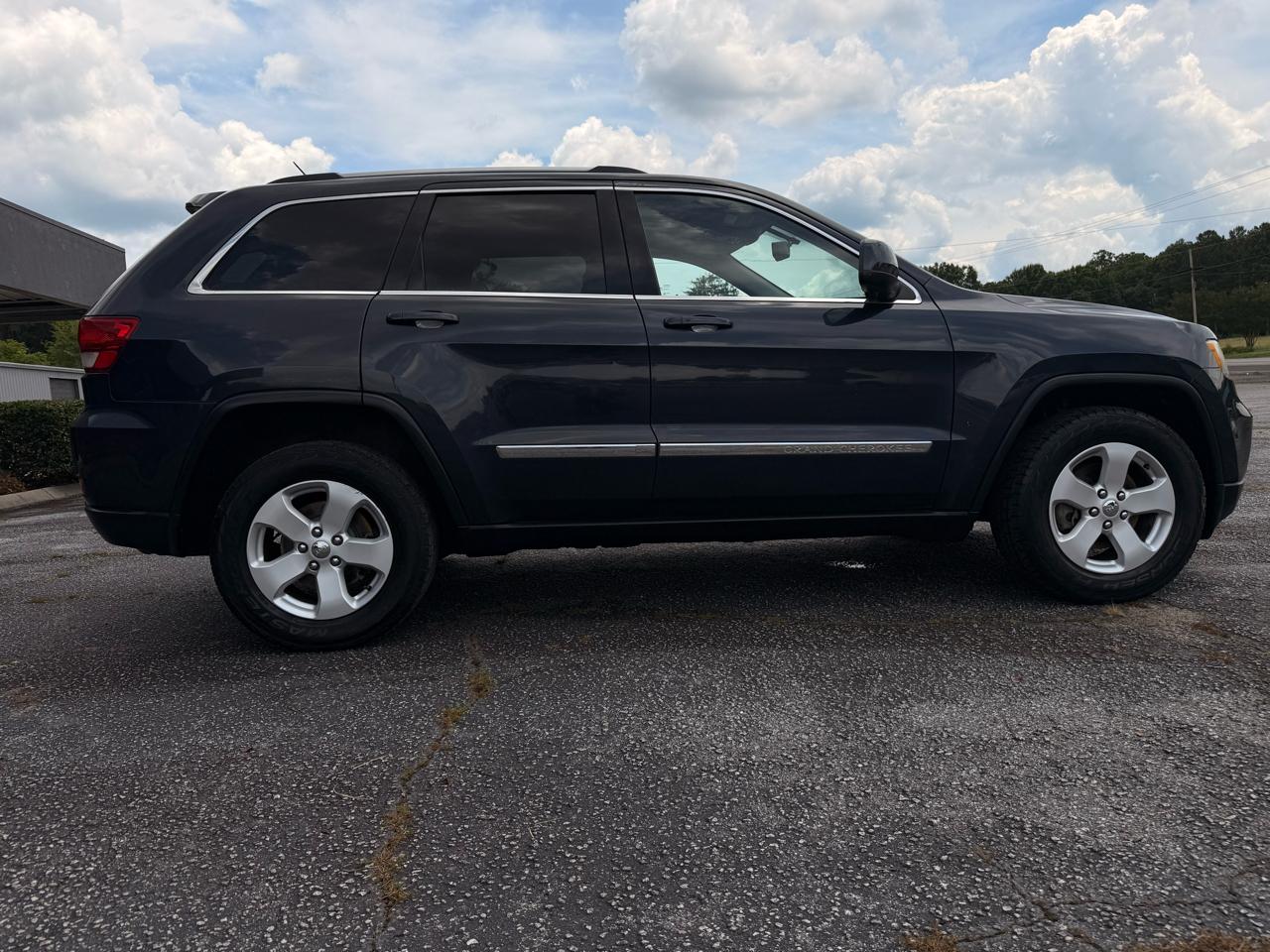Jeep Grand Cherokee RWD 4dr Laredo 2012