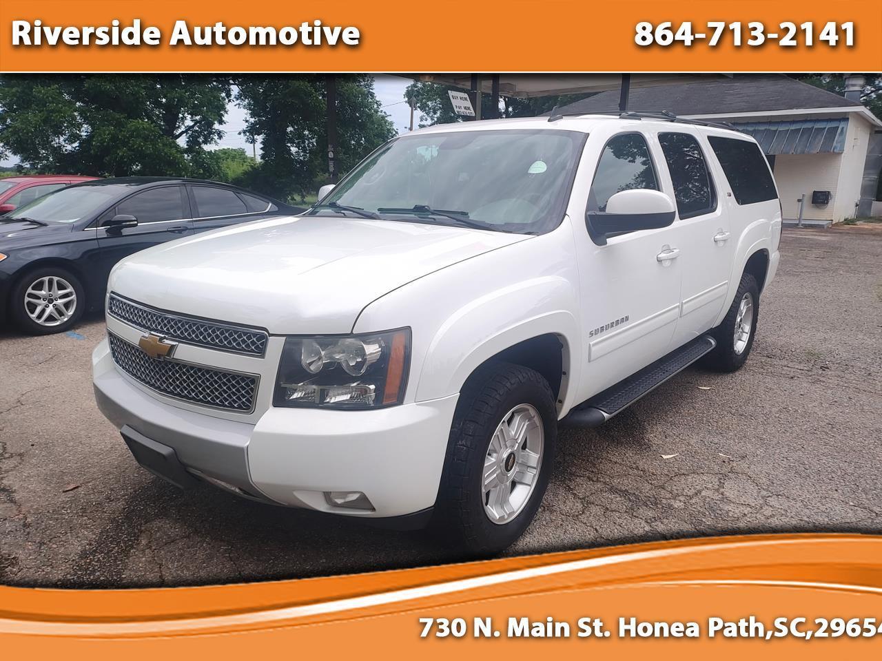 2013 Chevrolet Suburban 4WD 4dr 1500 LT