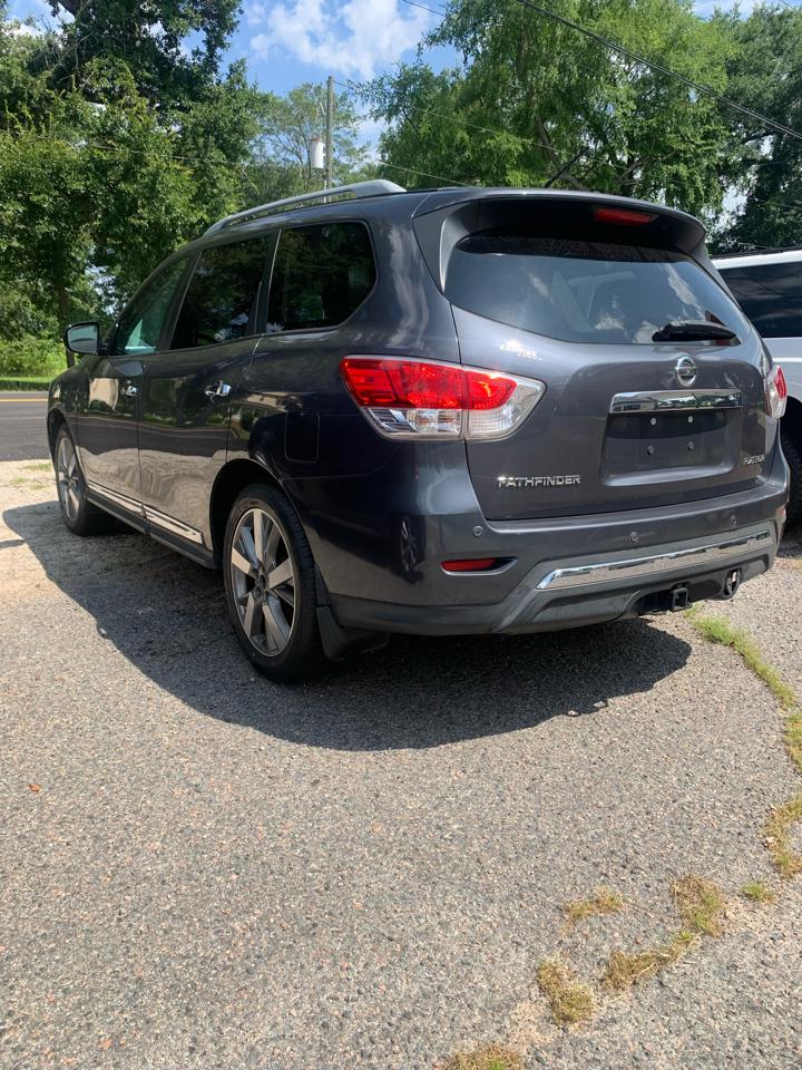 Nissan Pathfinder 2WD 4dr Platinum 2013