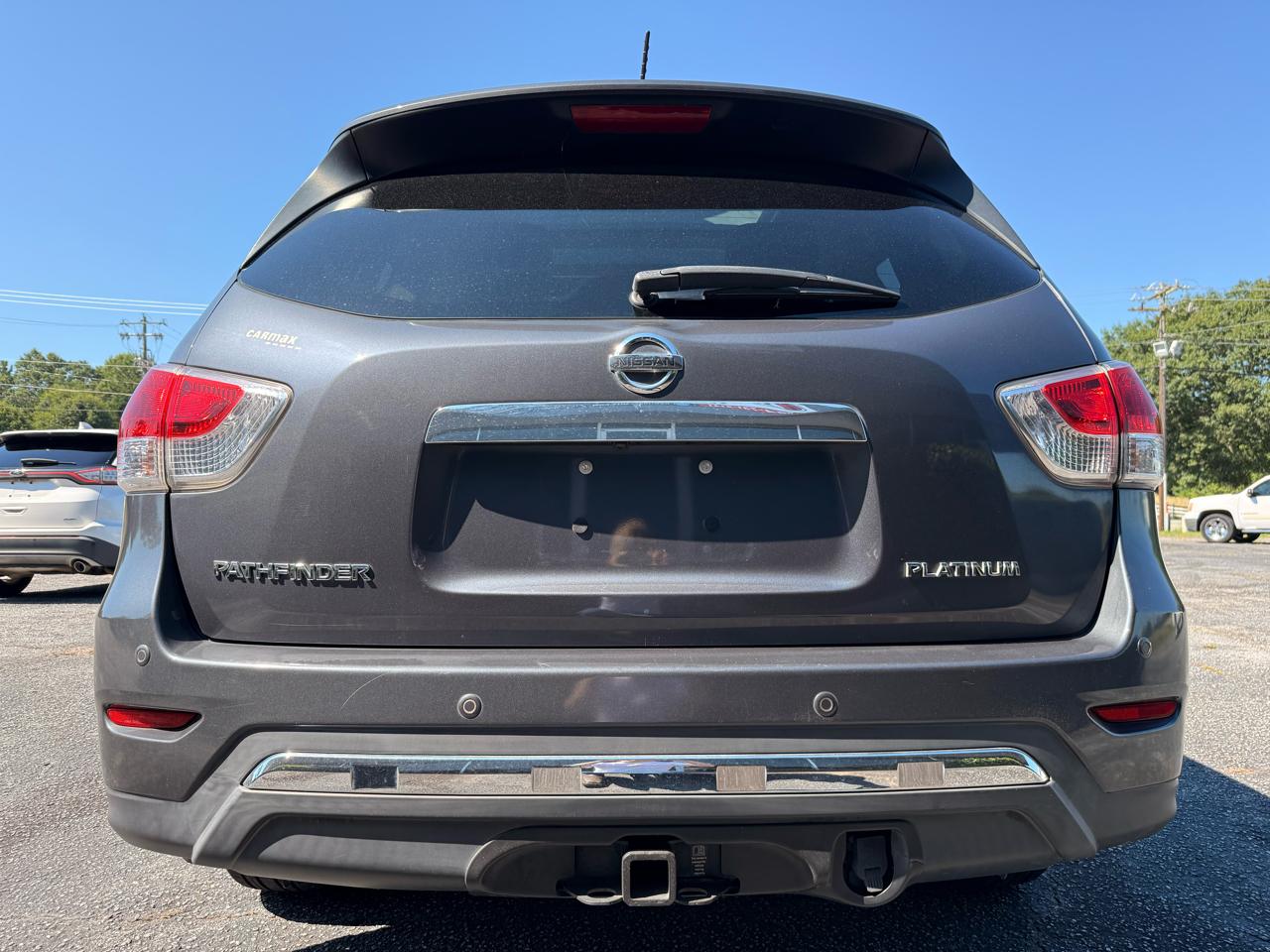 Nissan Pathfinder 2WD 4dr Platinum 2013
