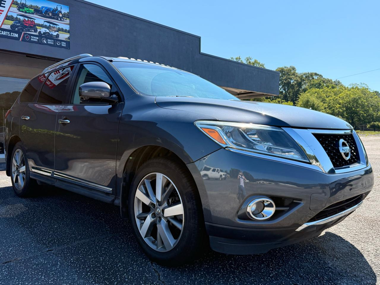 Nissan Pathfinder 2WD 4dr Platinum 2013