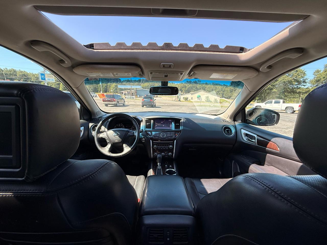 Nissan Pathfinder 2WD 4dr Platinum 2013