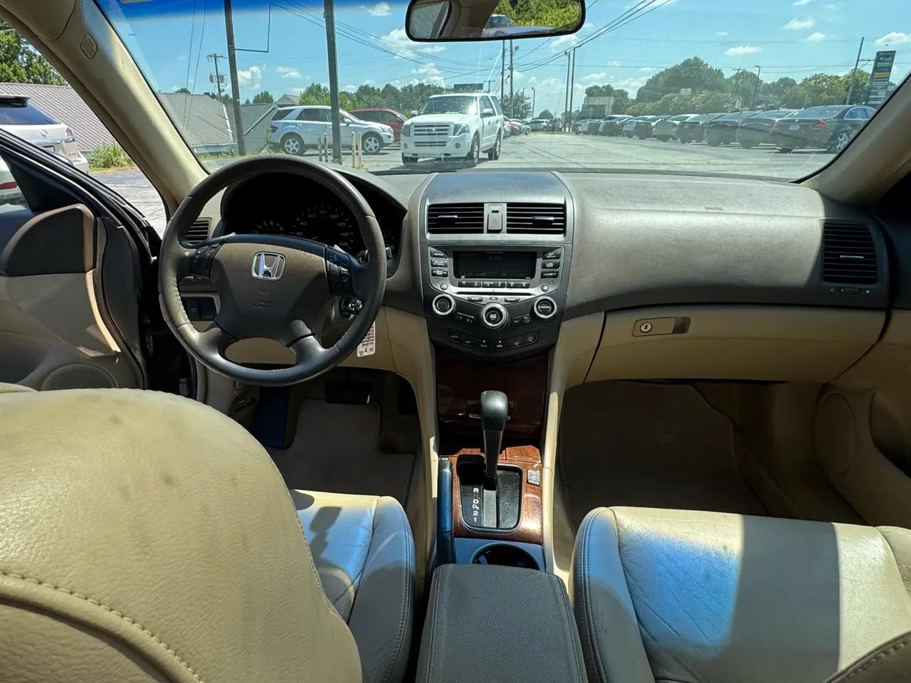 Honda Accord Sdn EX-L V6 AT 2006