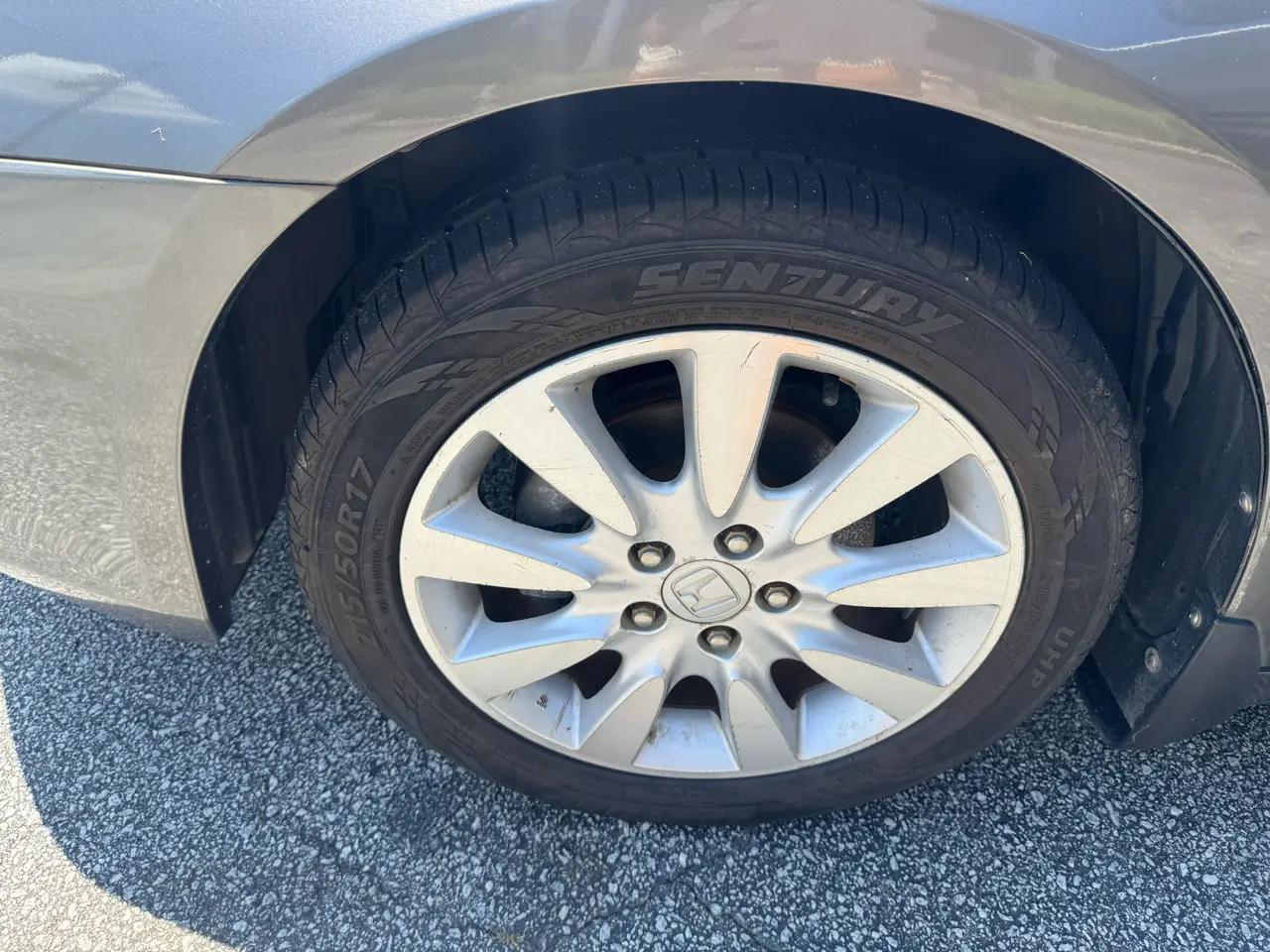Honda Accord Sdn EX-L V6 AT 2006