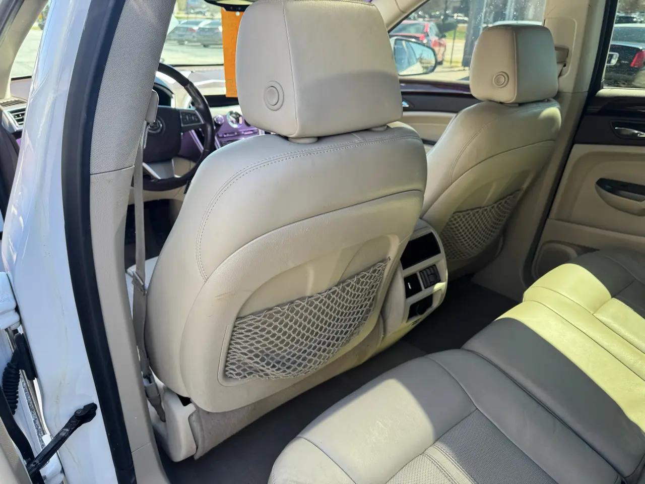 Cadillac SRX FWD 4dr Performance Collection 2012