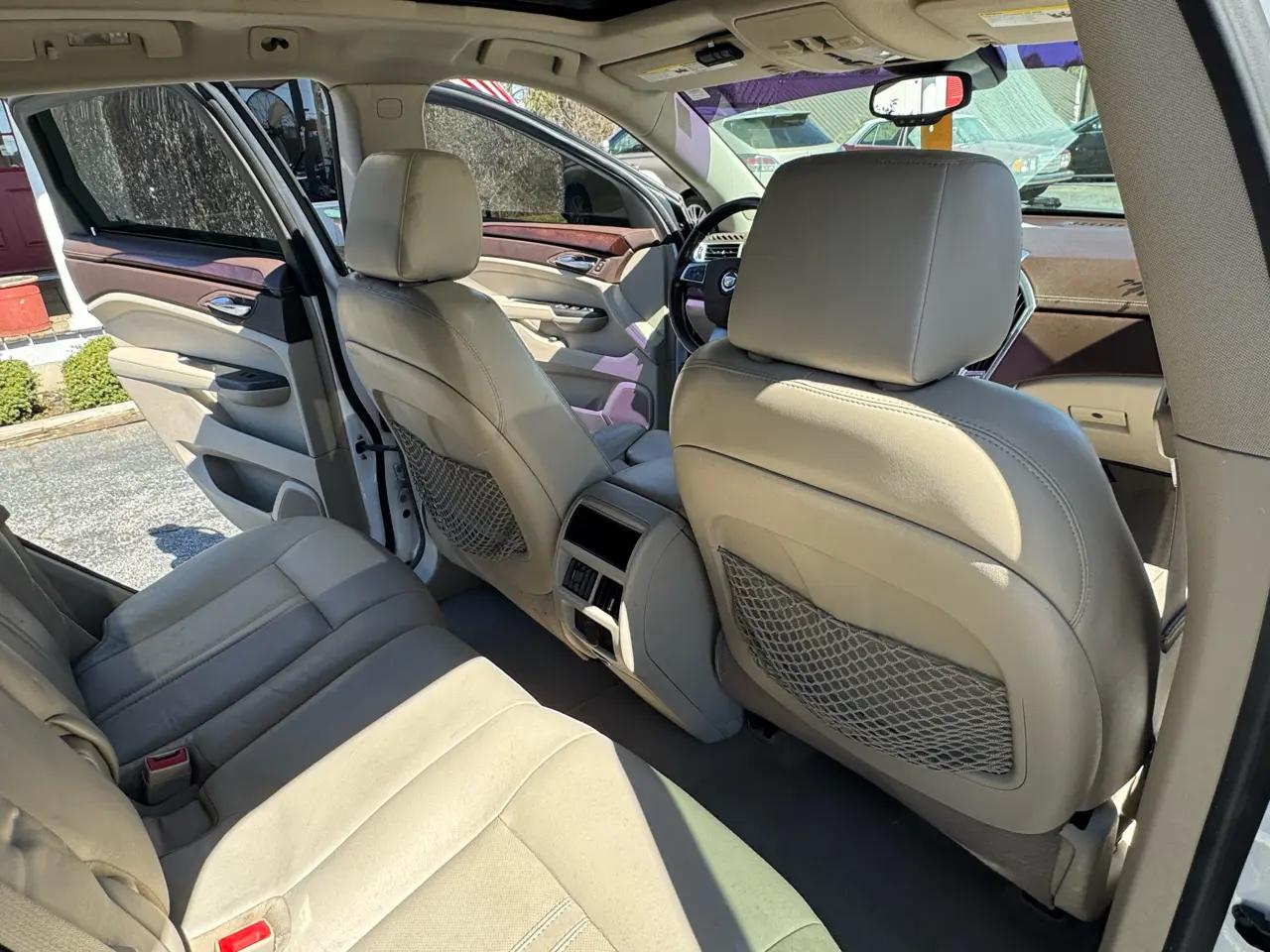 Cadillac SRX FWD 4dr Performance Collection 2012