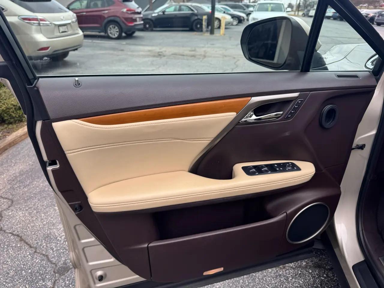 Lexus RX RX 350 FWD 2019