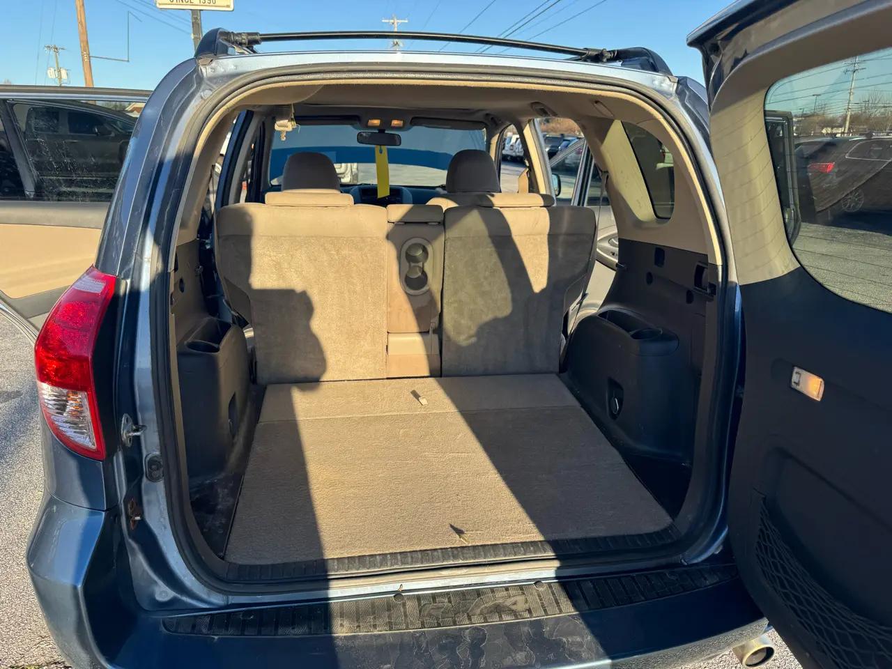 Toyota RAV4 4WD 4dr V6 Limited (Natl) 2007
