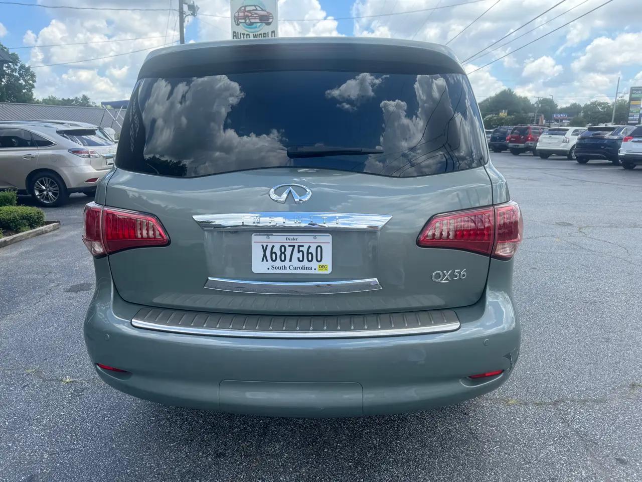 Infiniti QX56 2WD 4dr 7-passenger 2012