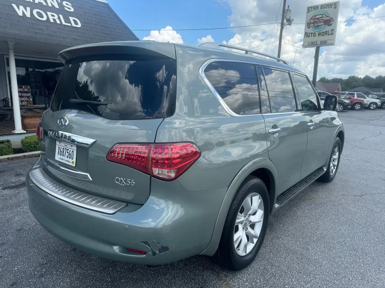 Infiniti QX56 2WD 4dr 7-passenger 2012