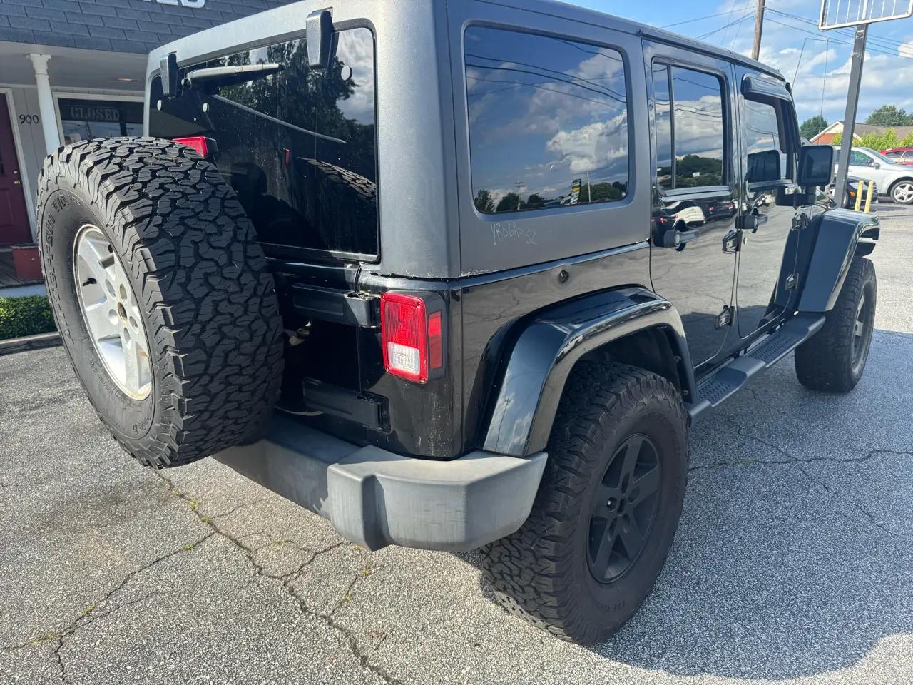 Jeep Wrangler Unlimited 4WD 4dr Sport 2012