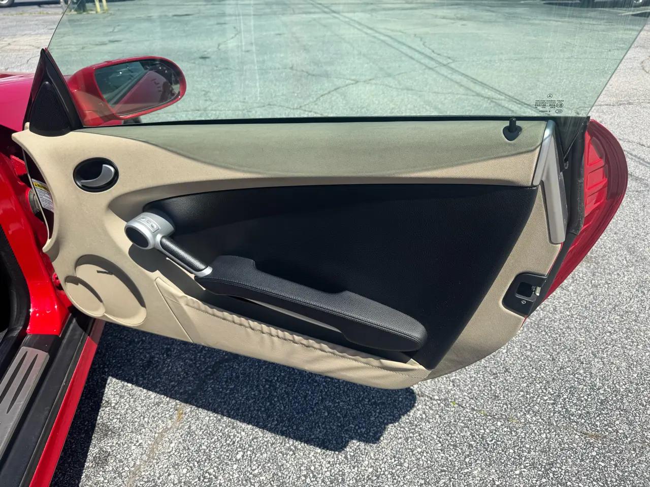 Mercedes-Benz SLK-Class Roadster 3.5L 2005
