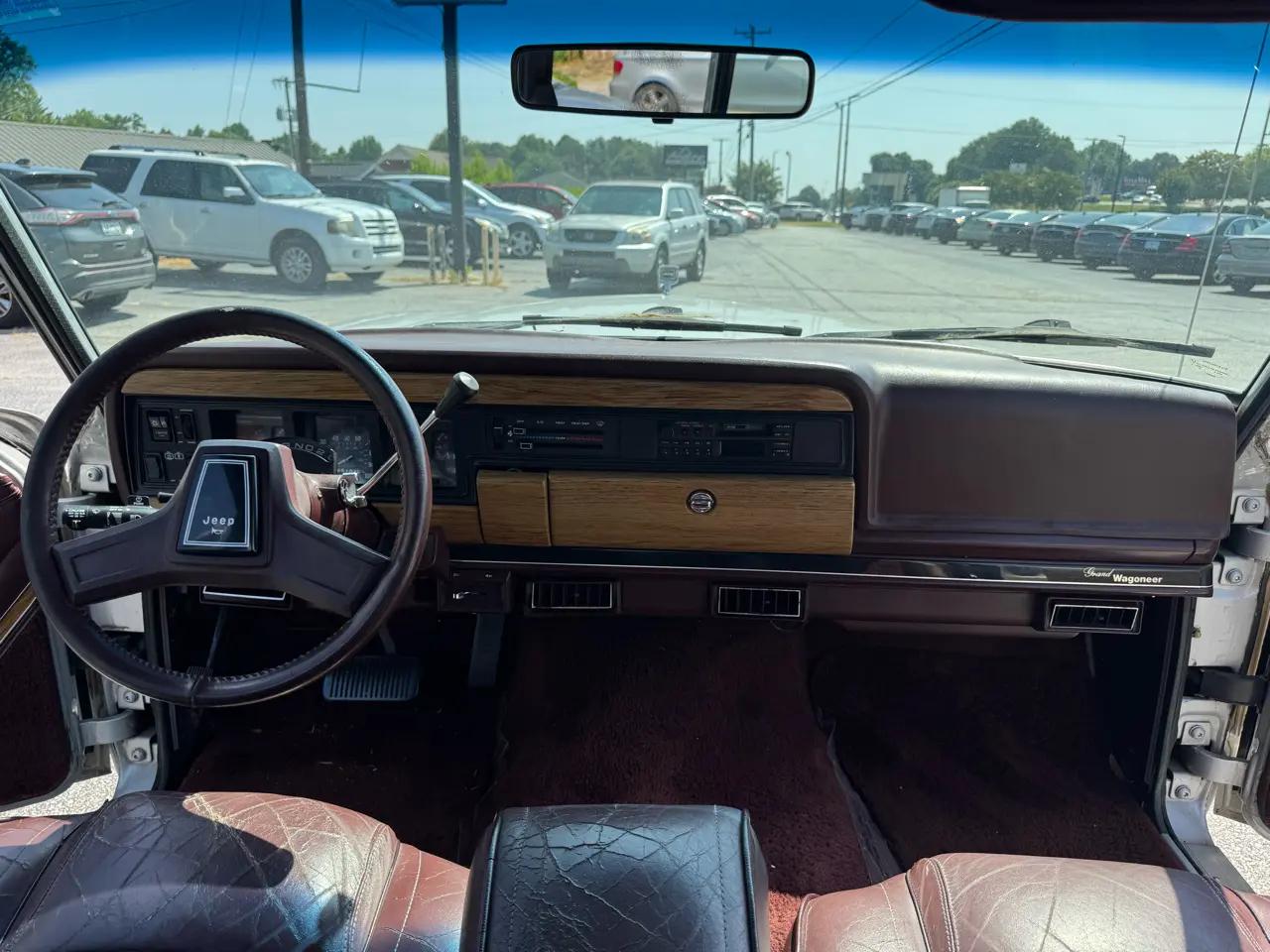 Jeep Grand Wagoneer 4dr Wagon 1988